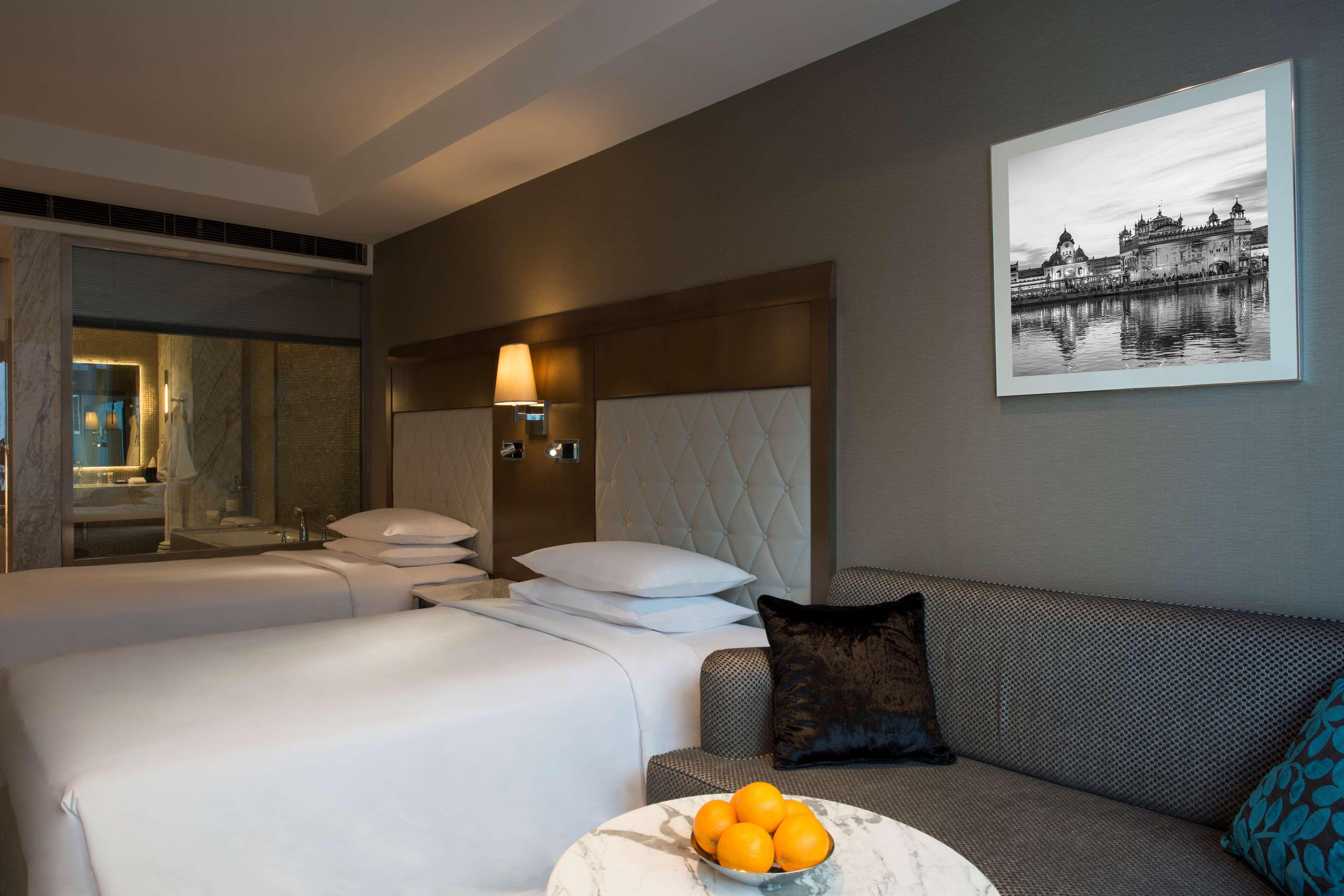 Hyatt Regency Ludhiana Hotel Eksteriør billede